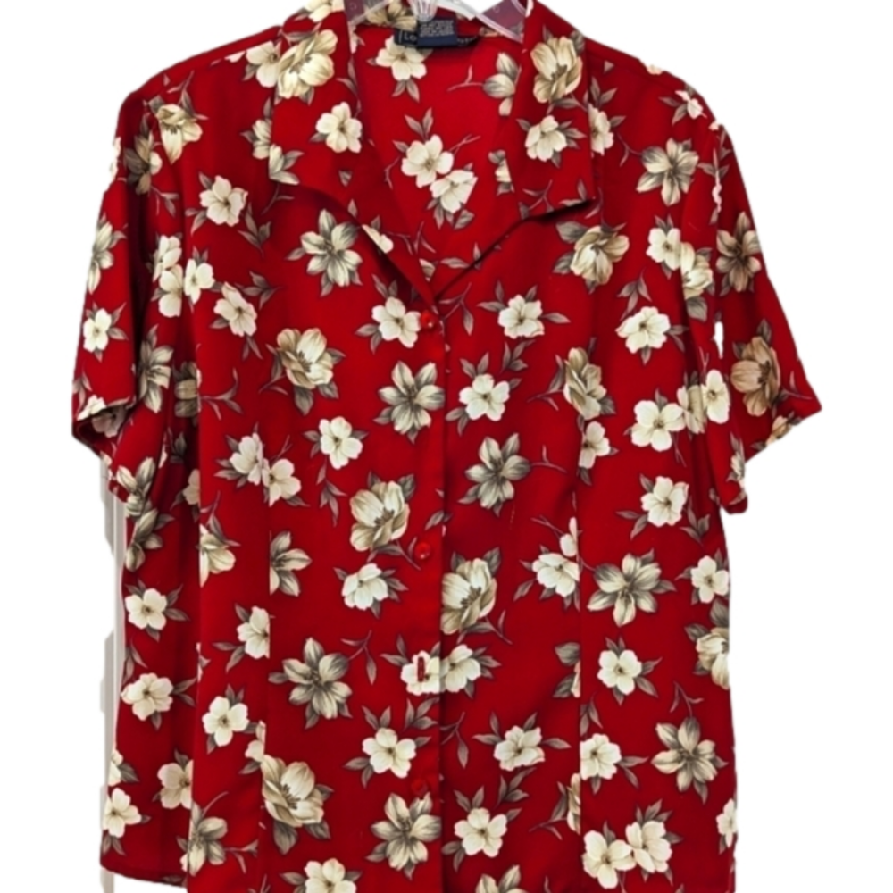 Karen Scott Red flower button up house, size Petite 16